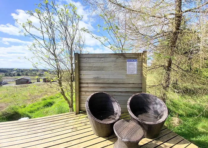 Blair Tiny House With Private Hot Tub - Fife - Loch Leven - Lomond Hills